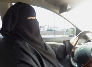 women-driving-ban-saudi-arabia-300x220